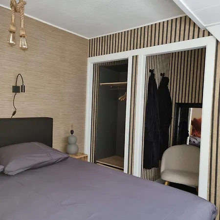 Logeren Bij Sabine En Jw Apartment