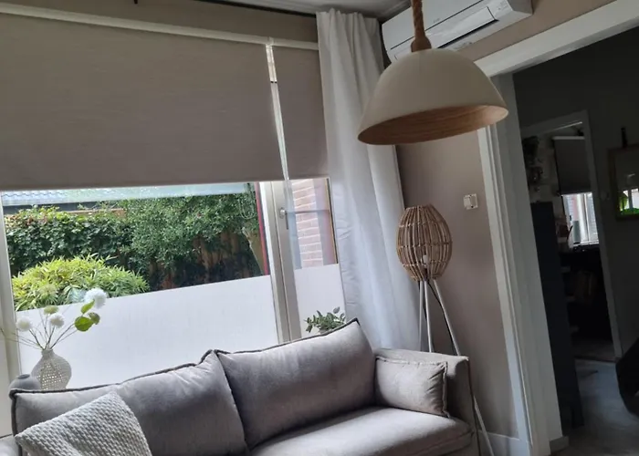 Logeren Bij Sabine En Jw Appartamento *